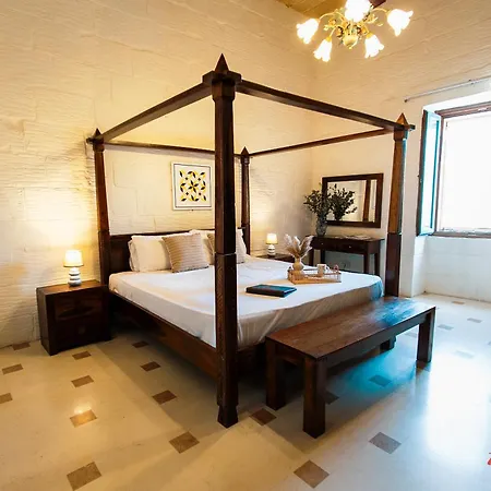 Enchanting Retreat In Gozo וילה