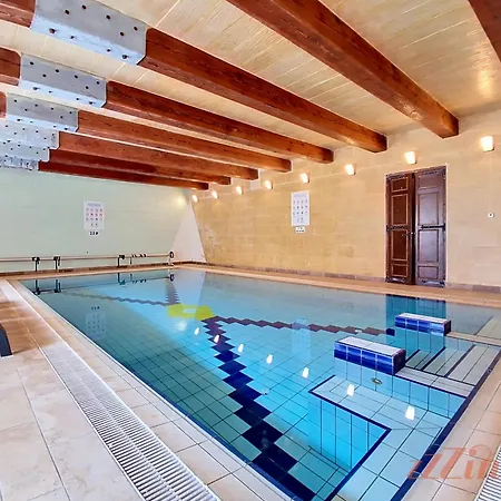 Enchanting Retreat With 5 Bedrooms In Gozo Villa