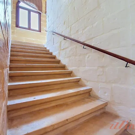 Enchanting Retreat With 5 Bedrooms In Gozo Villa *